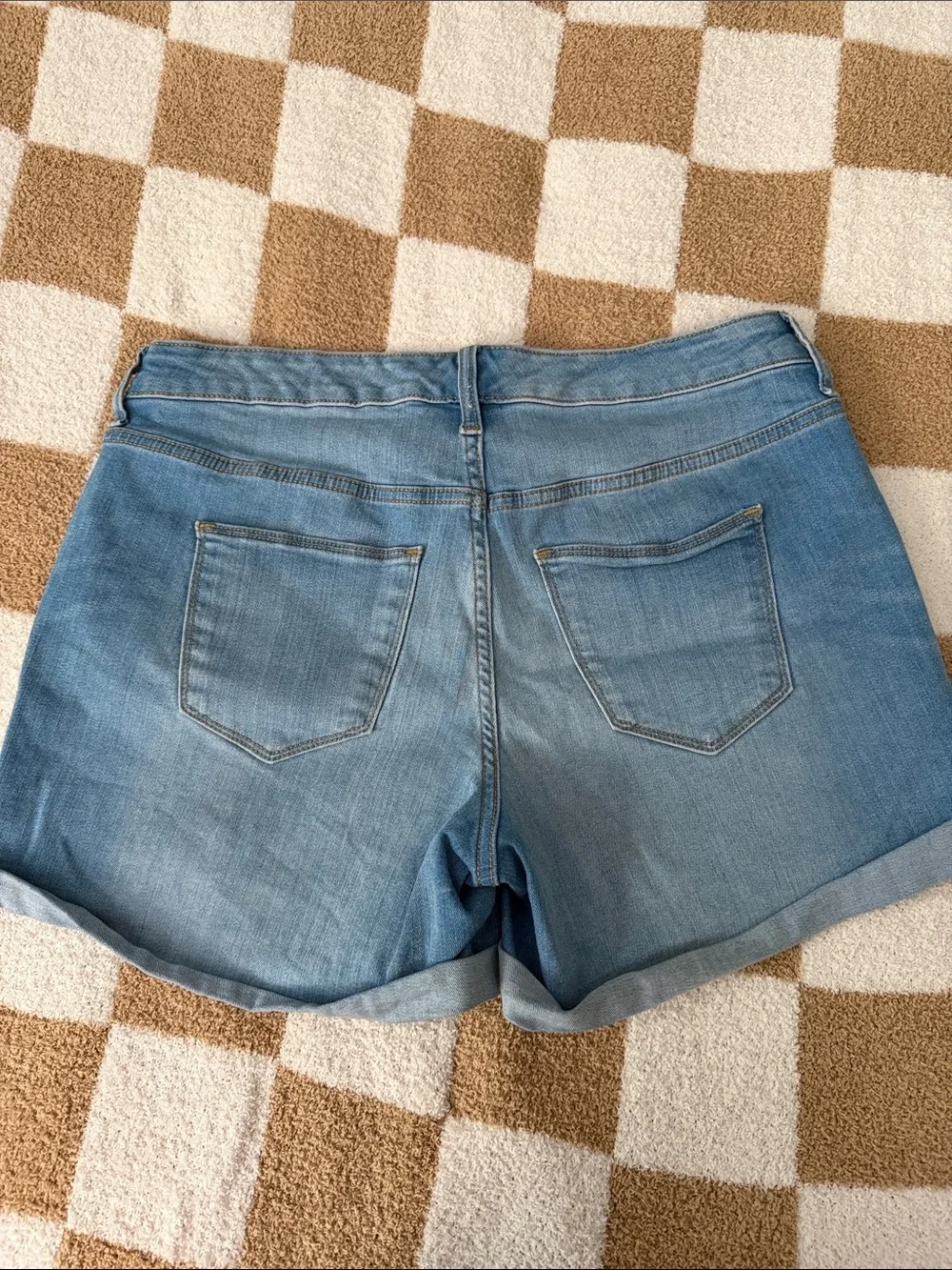 Universal Thread Denim Shorts - Picture 3 of 3